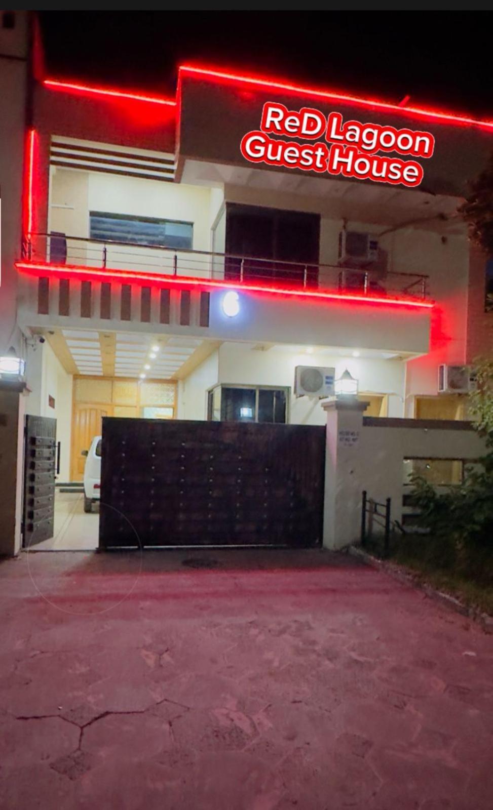 Red Lagoon Islamabad Exterior photo